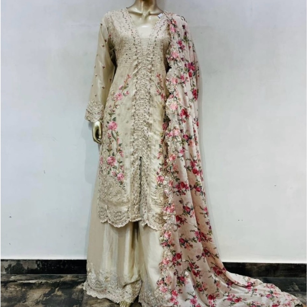 Elegant Cream Floral Embroidered Long Sleeve Dress with Matching Dupatta